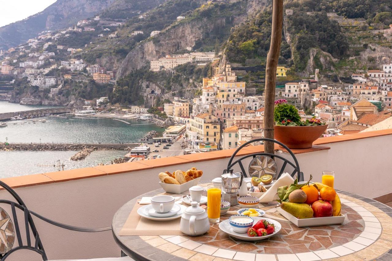 לינה וארוחת בוקר אמאלפי Donna Giulia מראה חיצוני תמונה